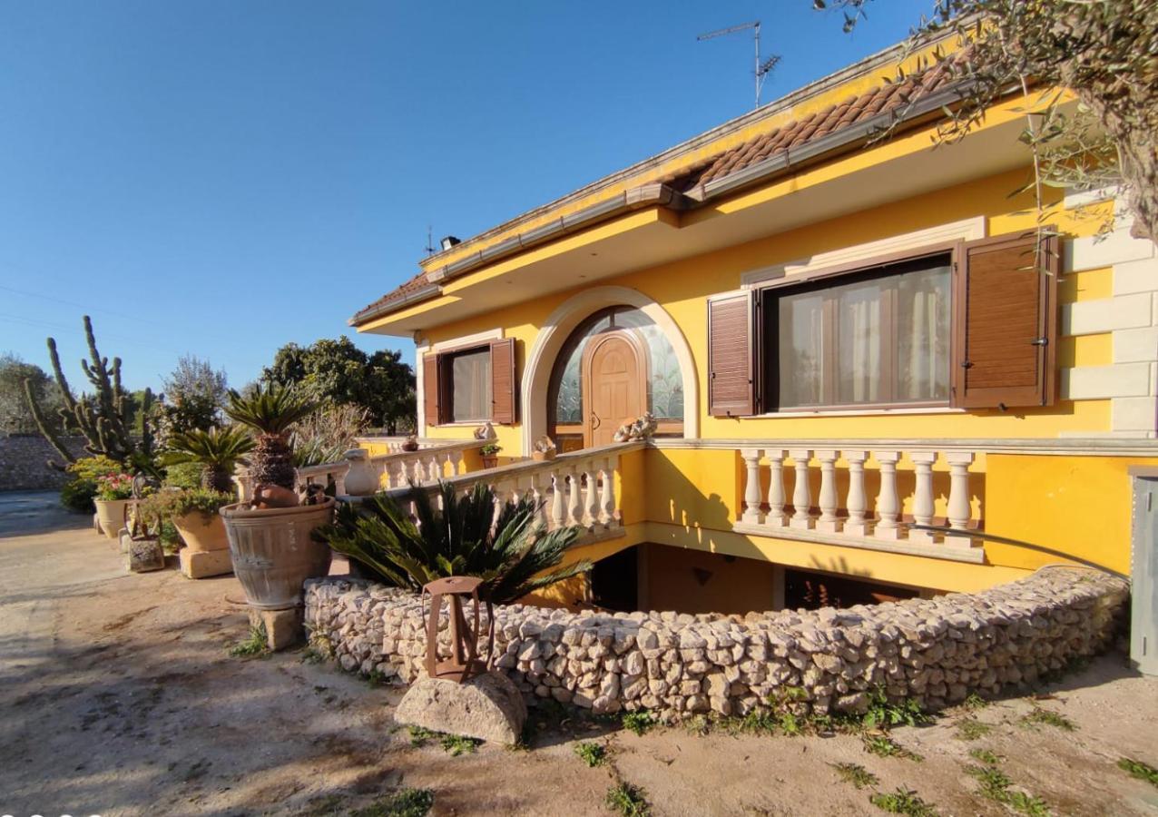 Villa Sargheruoli Монтерони-ди-Лечче Экстерьер фото